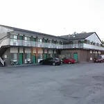 Tropicana Inn