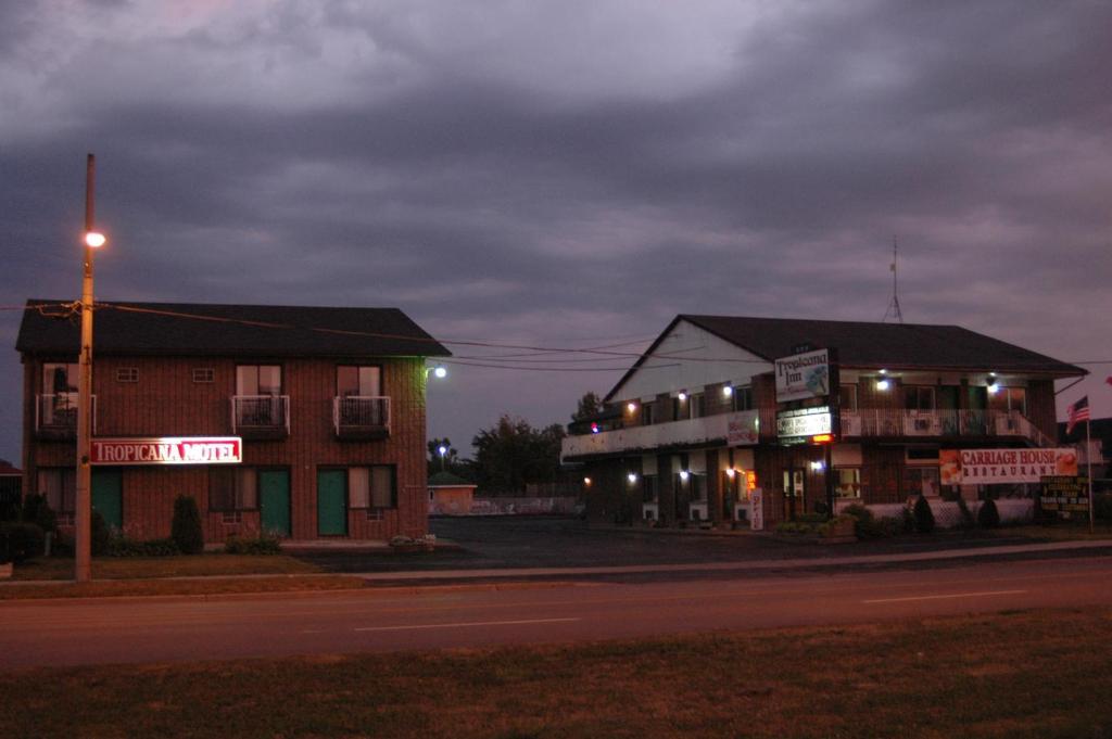 Tropicana Motel Niagara Falls